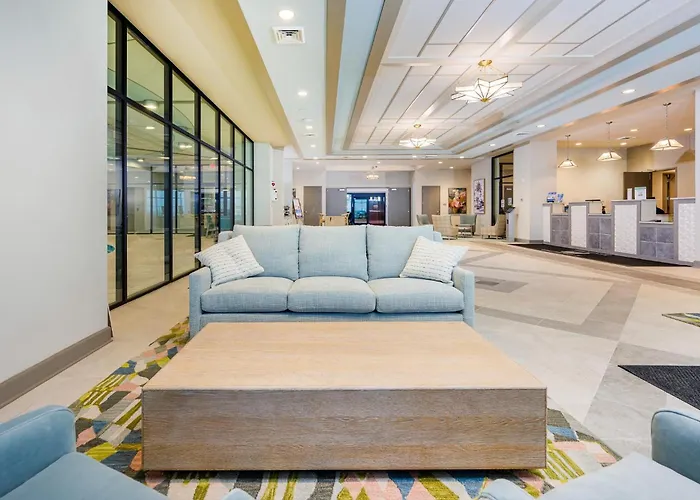 Phoenix Ii 802 Apartment